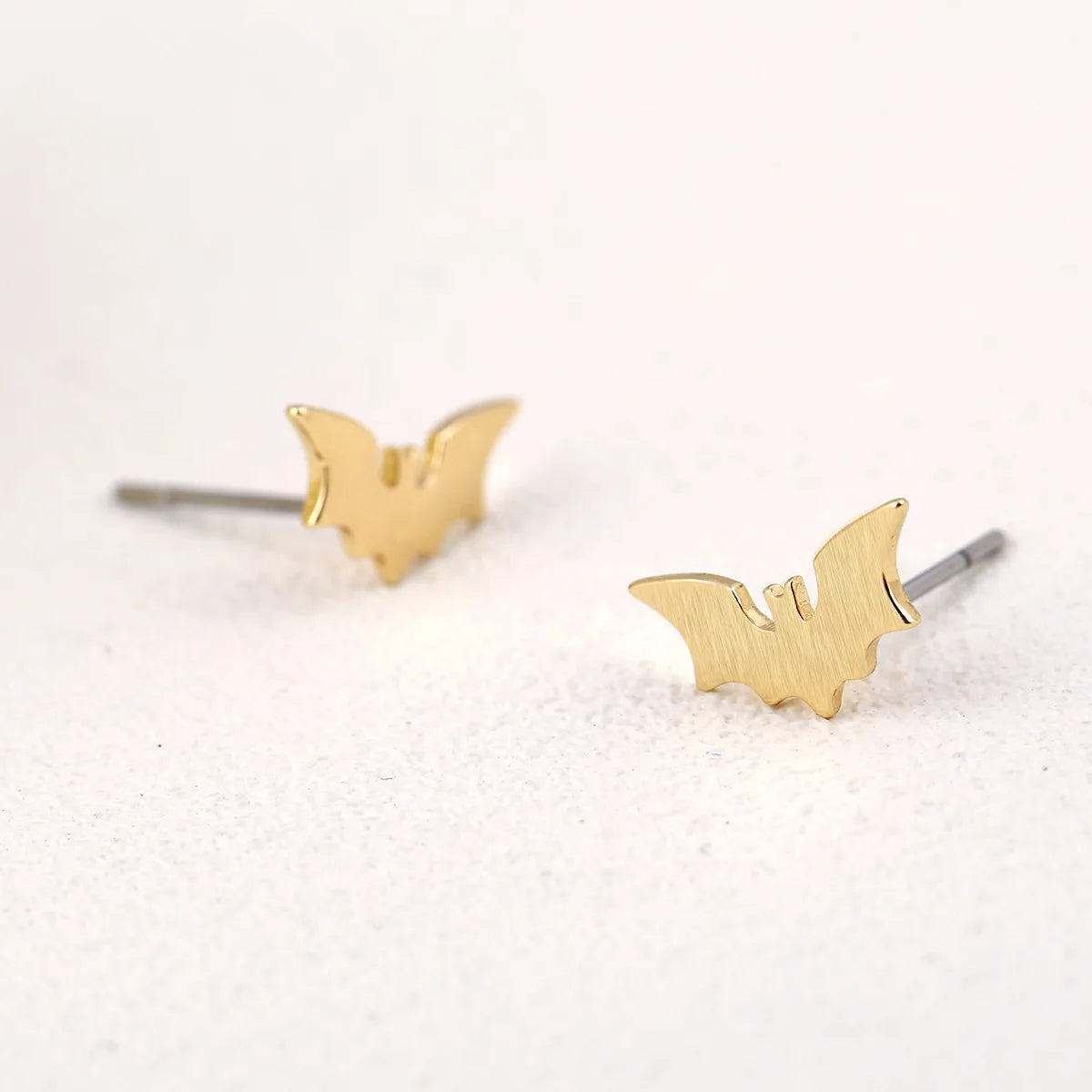 Cute Stainless Steel Bat Stud Earrings Femme Punk Pumpkin Ghost Elves Earing Fashion Jewelry Brincos Halloween Gifts Trendy