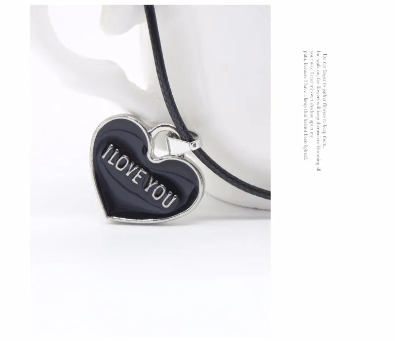 Heart Shaped Couples Necklace Valentine's Day Gift Couple Pendants Gift to Girlfriend Fashion Jewelry Accessories