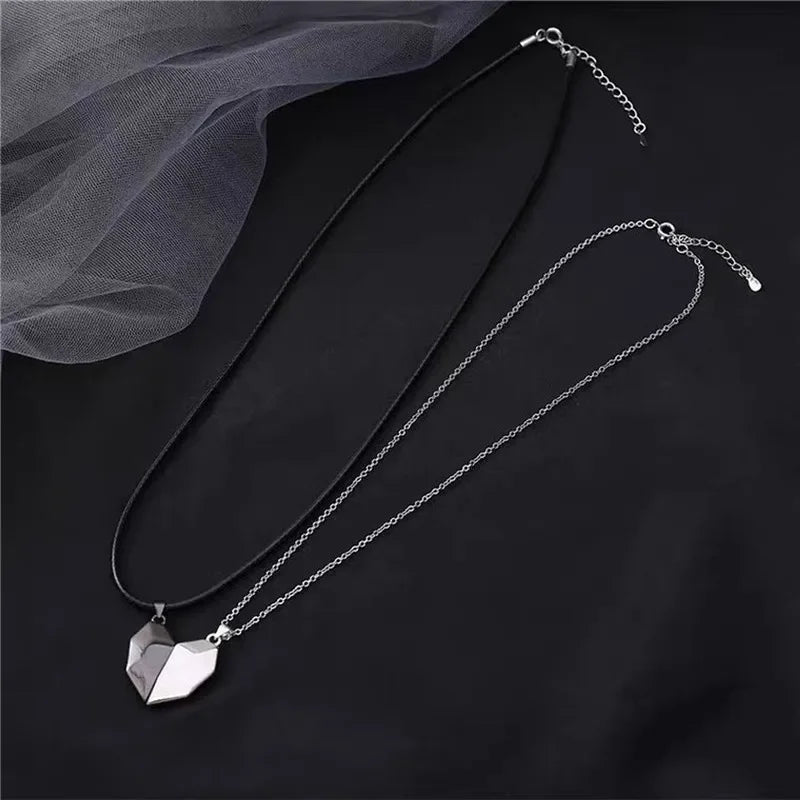 Magnetic Necklace for Women Men Love Versatile Couple Pendant Black-and-white Wishing Stone Couple Necklace Chain Jewelry