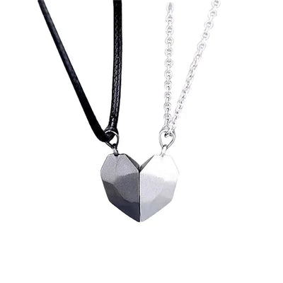Magnetic Necklace for Women Men Love Versatile Couple Pendant Black-and-white Wishing Stone Couple Necklace Chain Jewelry