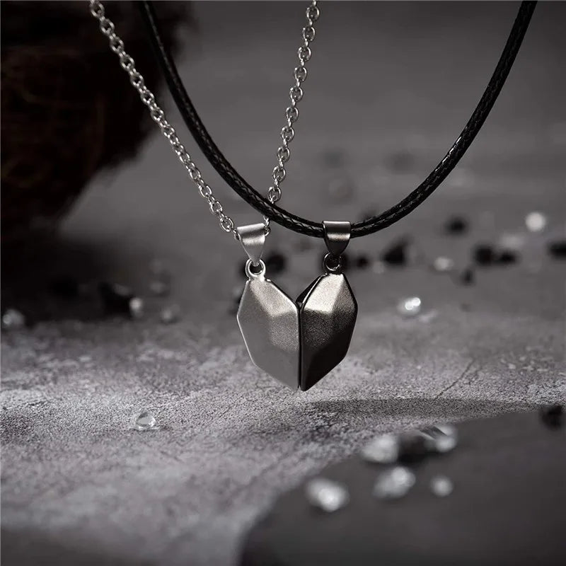 Magnetic Necklace for Women Men Love Versatile Couple Pendant Black-and-white Wishing Stone Couple Necklace Chain Jewelry