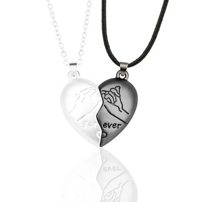 Romantic Couple Necklaces with Simple Original Design – Magnetic Collarbone Chains with Pull Hook Heart Pendant