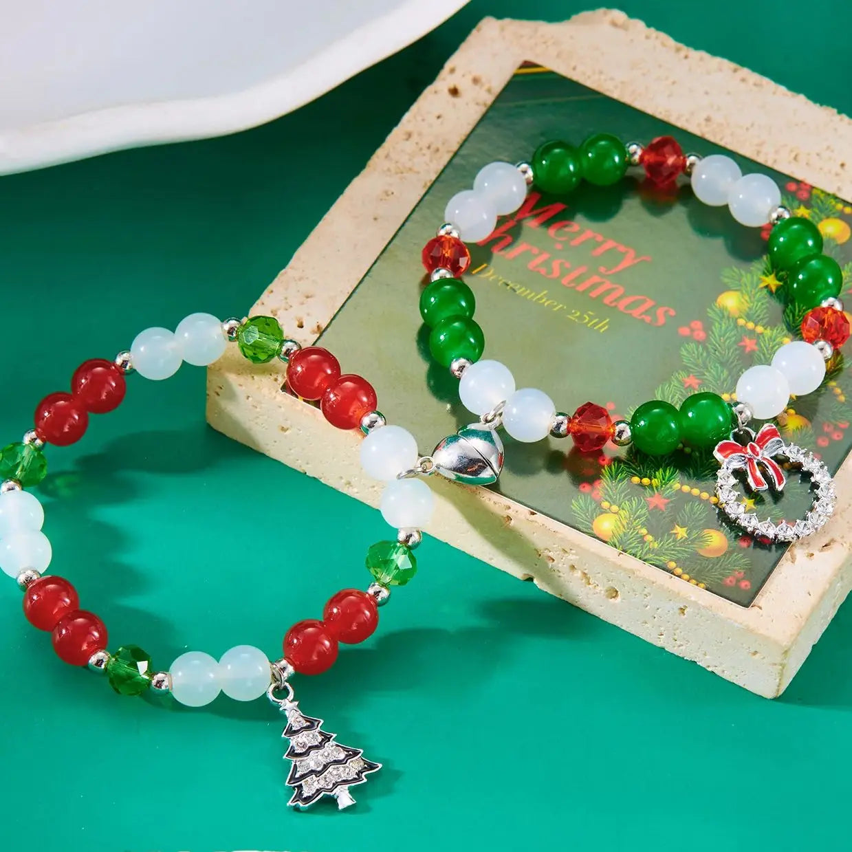 Simple Christmas Couples Bracelets for Women Men Sweet Red Green Crystal Beads Matching Bracelets Romantic Friendship Jewelry