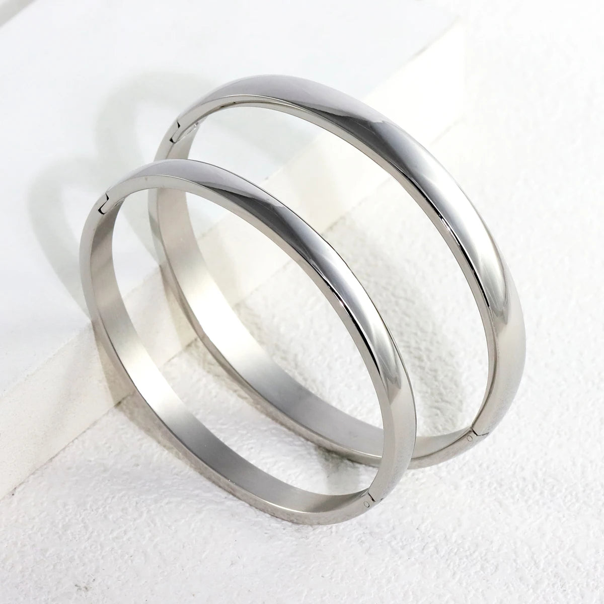 1 pair Fashion Stainless Steel Minimalist Gloss Couple Bracelets For Party Gathering, Holiday Gift, Jewelry