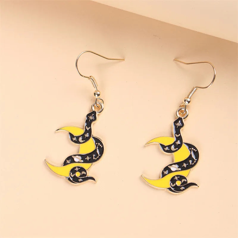 Punk Gothic Half-Face Skull Bat Cat Whale Rabbit Dangle Earrings for Women Girls Fashion Funny Halloween Jewelry Wholesale Gift