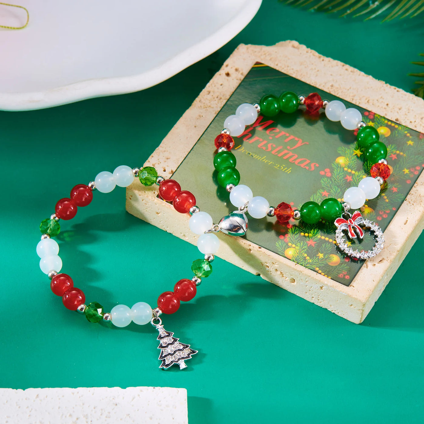 Simple Christmas Couples Bracelets for Women Men Sweet Red Green Crystal Beads Matching Bracelets Romantic Friendship Jewelry